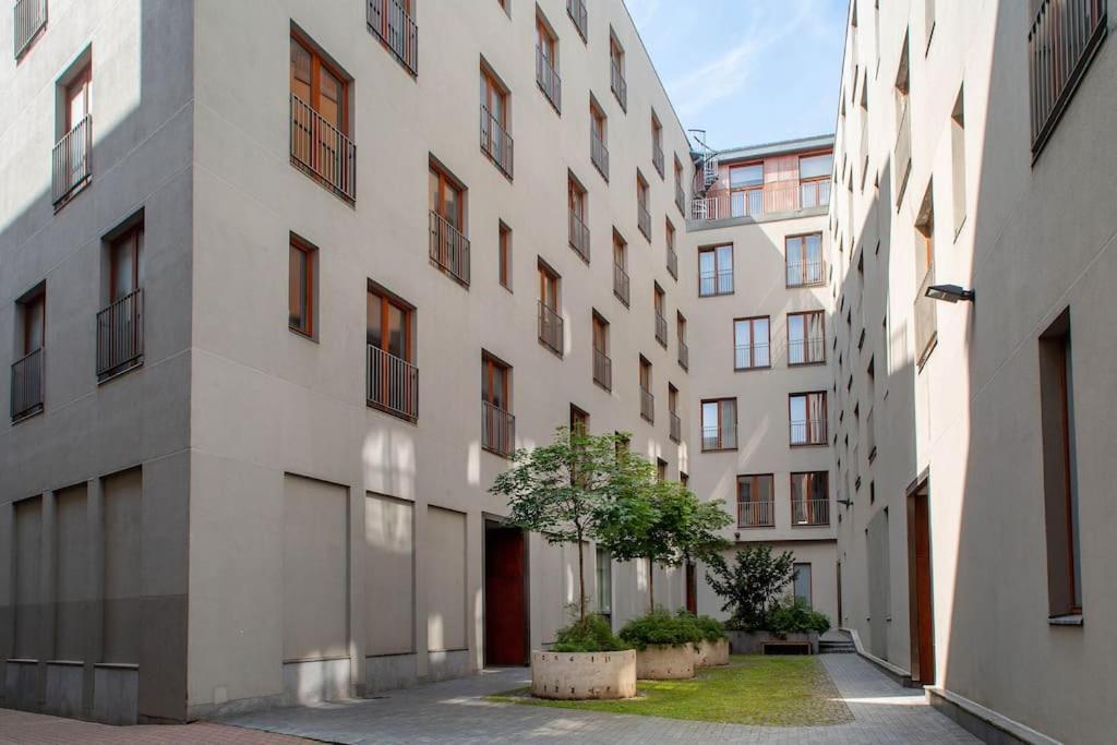 Cosy Old Town Flat In A Modern Secured Apt. Block Riga Eksteriør billede